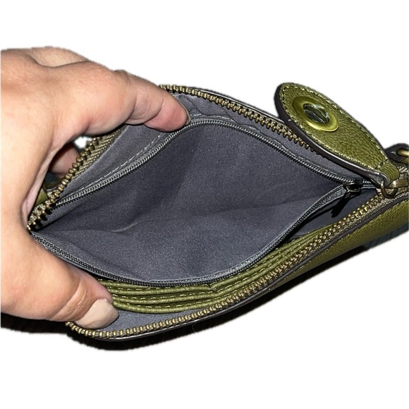 Joy Susan Olive Green Leather Wristlet - Picture 6 of 6